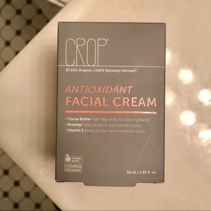 NEW IN BOX Crop Facial Moisturizer& Aloe Vera Mask
